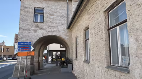 Dům s podloubím